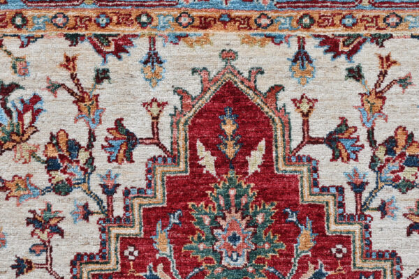 Chob Rang Rug 187cm x 124cm / 6'2'' x 4'1'' - Image 3